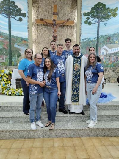 Encerramento das Novenas de Nossa Senhora Aparecida reúne centenas de devotos em Laranjeiras do Sul